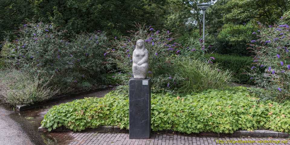Amstelveen - Moeder Aarde