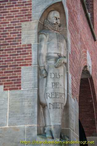 Amsterdam - Gijsbrecht van Amstel, Hugo de Groot en Jan Pietersz. Coen