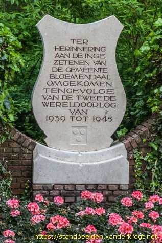 Bloemendaal - Bevrijdingsmonument en Gedenkplaat 1945