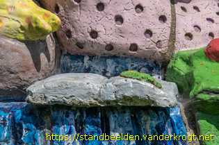 Enkhuizen - Modern beeld (zeemeermin?)