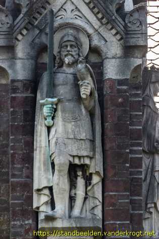 Haarlem - Beelden aan de KoepelKathedraal