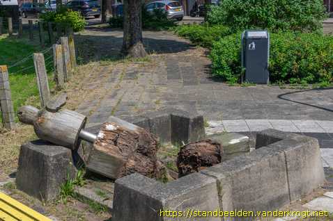 Haarlem - Houten Beelden
