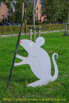 Nieuw-Vennep - Speelobjecten, vier figuren en vier dieren
