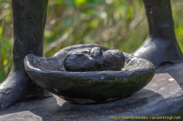 Heemskerk - Moeder en kind