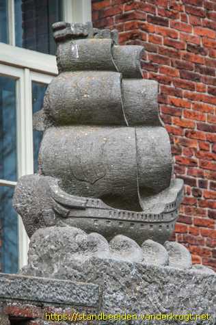 Medemblik - Schepen op het Stadhuis