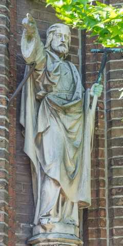 Nibbixwoud - Heiligenbeelden Sint-Cunerakerk