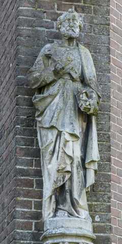 Nibbixwoud - Heiligenbeelden Sint-Cunerakerk