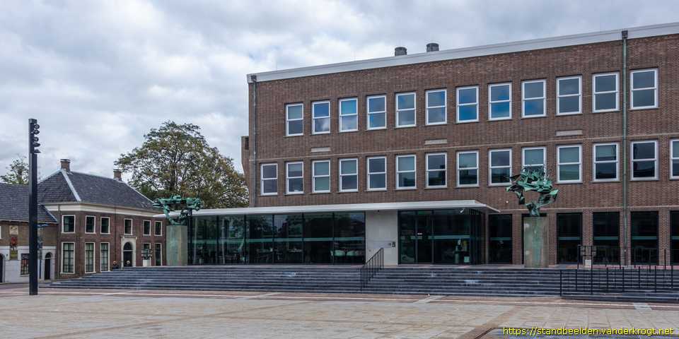 Alblasserdam - Klipper 'Kosmopoliet' en Vrachtschip 'Beacon'