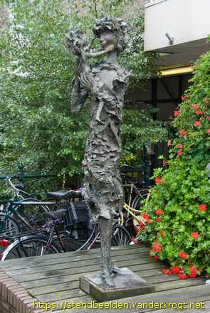Alphen aan den Rijn - Moeder met kind