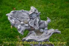 Barendrecht - Vreemde planten en gevallen wolken