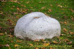 Barendrecht - Vreemde planten en gevallen wolken