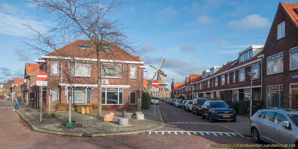 Delft - Kat, kip en konijn