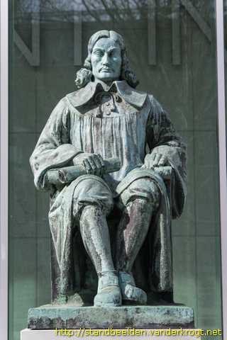 Den Haag - Zes rechtsgeleerden