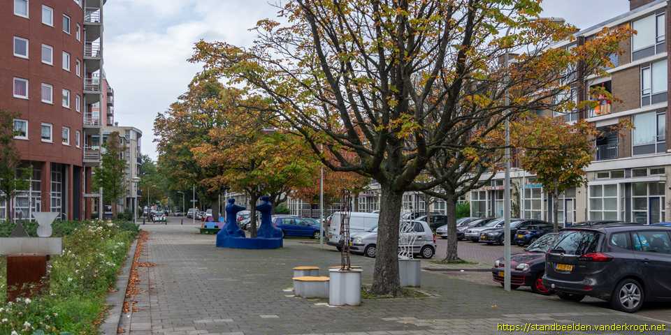 Den Haag - Buurt-Babbel-Bankje - Beren