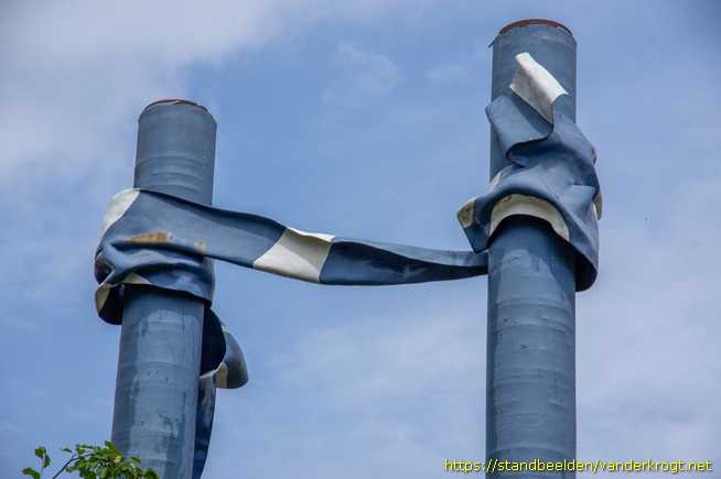 Den Haag - Vlaggenmonument