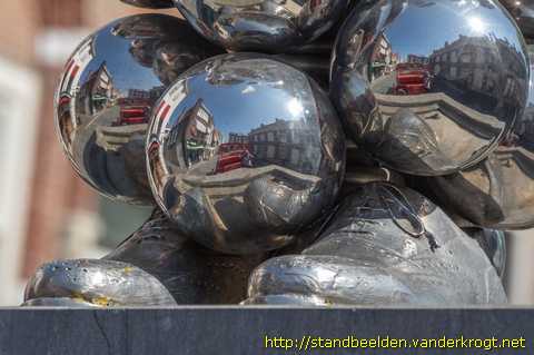 Dordrecht - Monument voor Aelbert Cuyp