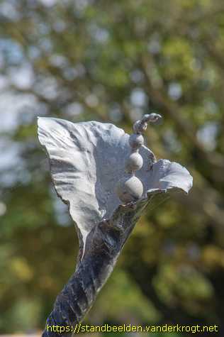 Hendrik-Ido-Ambacht - Kunsthekwerk (acanthusbladen en bloemen)