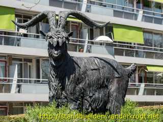 Leidschendam - Bok met twee geiten