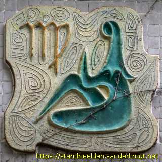 Rijswijk - Portiekornamenten sterrenbeelden