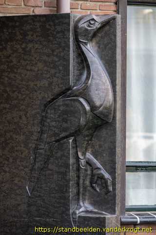 Rotterdam - Uil, ooievaar, salamanders, haan en eend