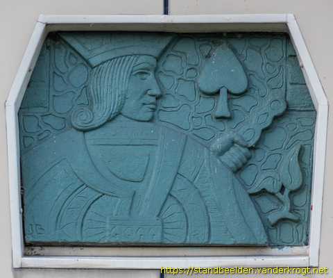 Rotterdam - Reliëfs sprookjes, (on)deugden en speelkaarten