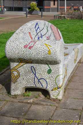 Schiedam - Social Sofa 'Albert van Raalteplein'