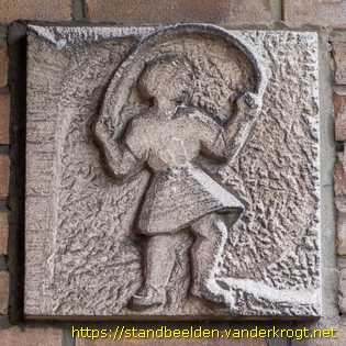 Wassenaar - Lam Gods en kinderen
