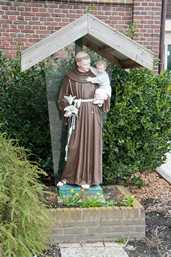 Sint Antonius van Padua, De Hoef