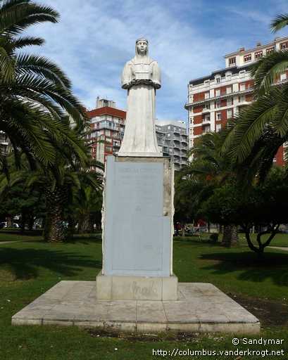 Mar del Plata /  Estatua de la Reina Isabel