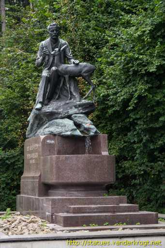 Kapfenberg /  Waldschulmeisterbrunnen - Peter Rosegger