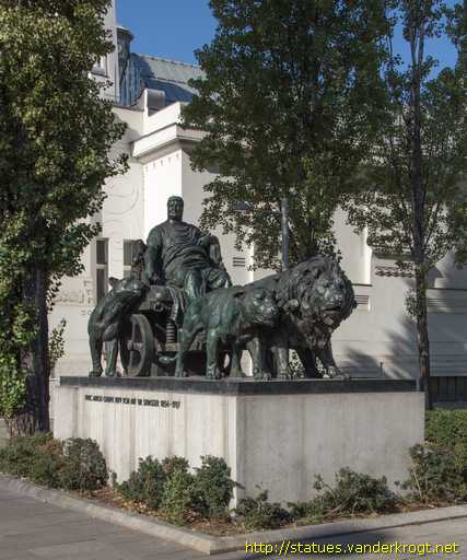 Wien /  Triumphwagen des Marc Anton