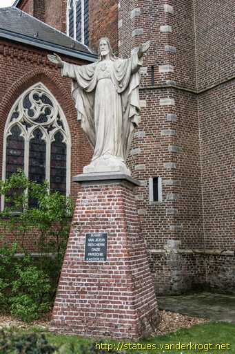 Kasterlee /  Heilig Hartbeeld