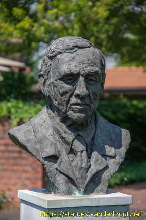 Sint-Jozef /  Aster Berkhof
