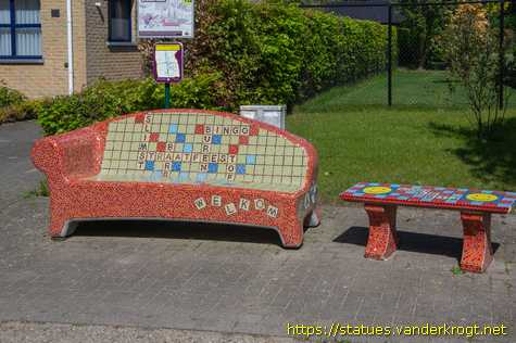 Achterbroek /  Social Sofa 'Zandstraat'