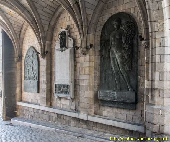 Mons /  Plaque aux pionniers de la colonisation belge au Congo
