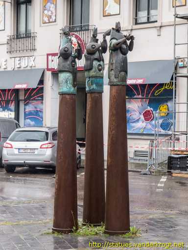 Huy /  	Les initiés: Terre-Air-Eau