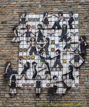 Verviers /  Enfants jouant