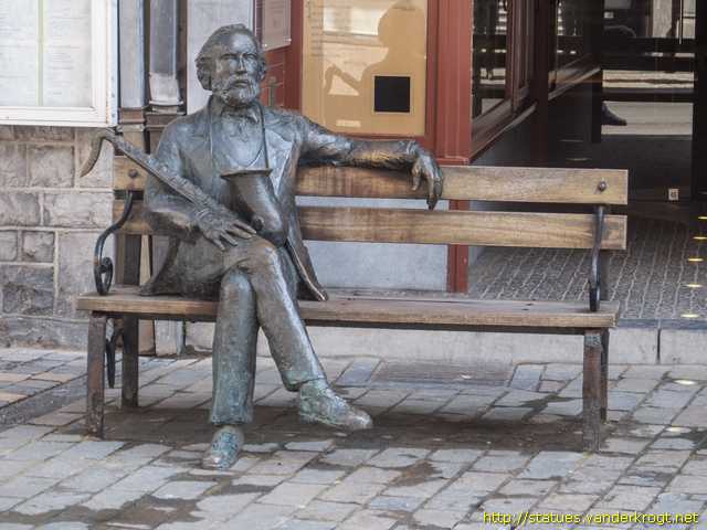 Dinant /  Adolphe Sax