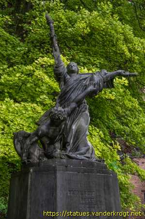Dinant /  Le Triomphe de la Lumière