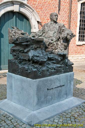 Sint-Niklaas /  Anton van Wilderode