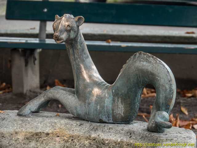 Rorschach /  Lindwurmbrunnen