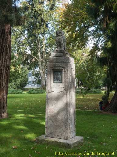 Sankt Gallen /  Ernst-Götzinger-Denkmal - Eule
