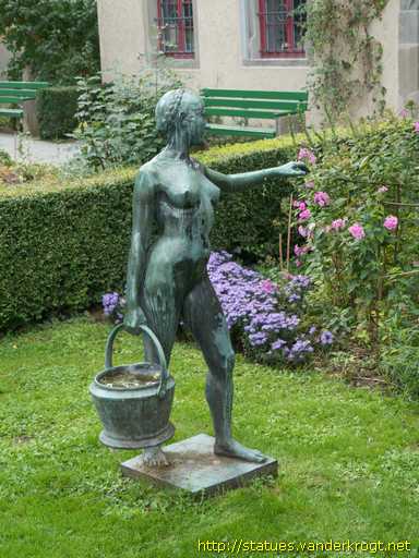 Schaffhausen /  Die Wasserträgerin