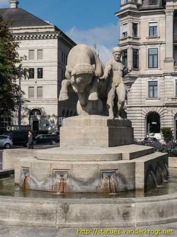 Zürich /  Stierbändiger oder Geiserbrunnen