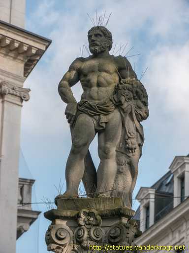 Zürich /  Herkulesbrunnen