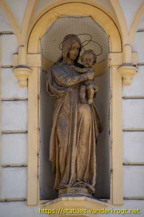 Praha /  Svatá Marie s dítětem