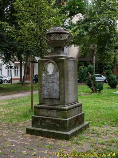 Berlin /  Wilhelmine Anne Susanne von Hollwede geb. Colomb