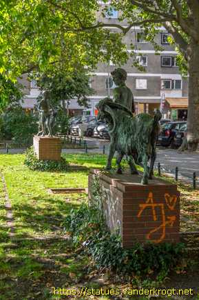 Berlin /  Knaben mit Ziegen