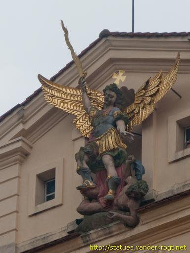 Ellwangen (Jagst) /  Madonna and Sankt Michael