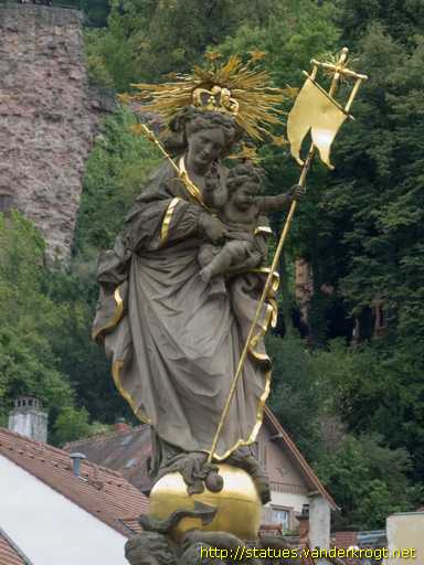 Heidelberg /  Muttergottesbrunnen